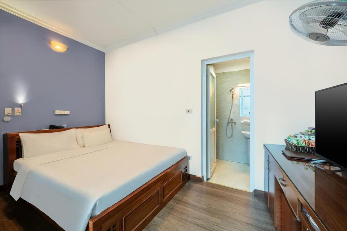 A25 Hotel - Doi Can 2 Hanoi Bagian luar foto