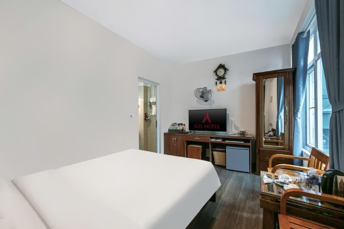 A25 Hotel - Doi Can 2 Hanoi Bagian luar foto