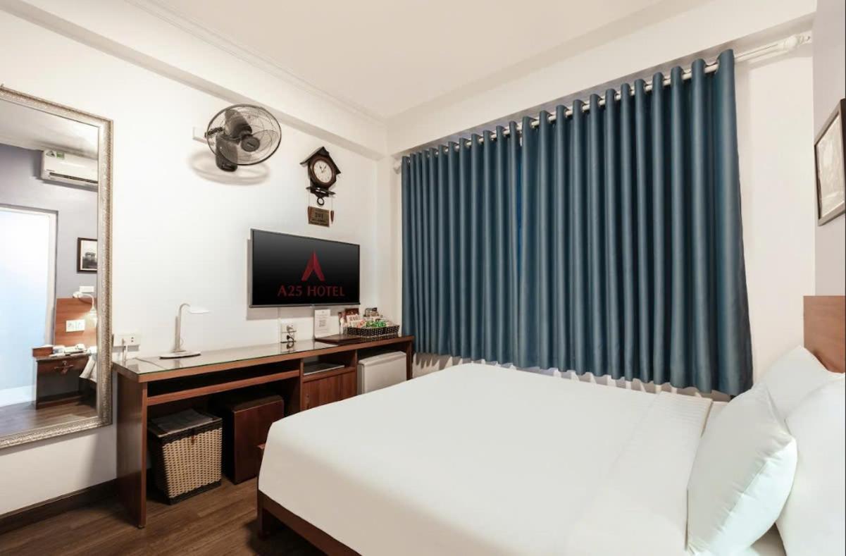 A25 Hotel - Doi Can 2 Hanoi Bagian luar foto